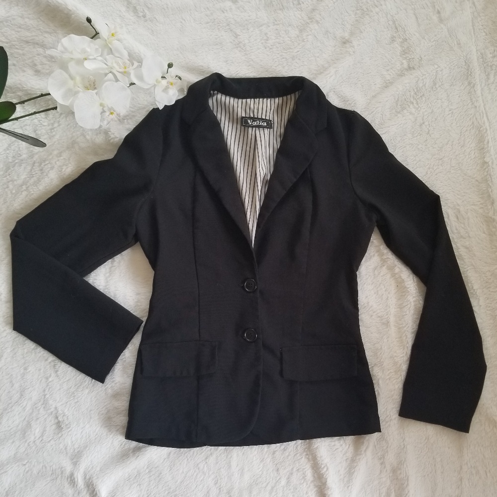 2 Button Blazer